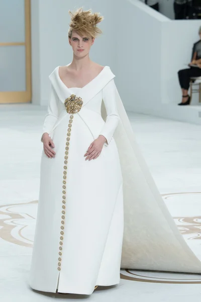 Look 70